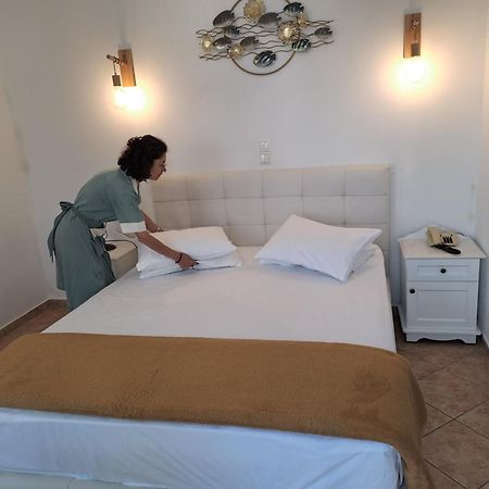 Hotel Anixis Naxos City 외부 사진