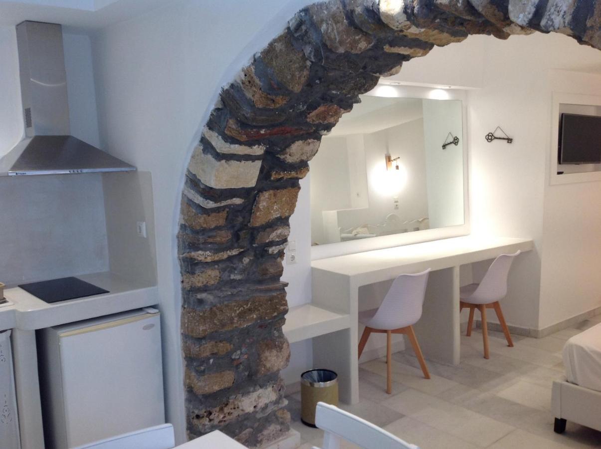 Hotel Anixis Naxos City 외부 사진